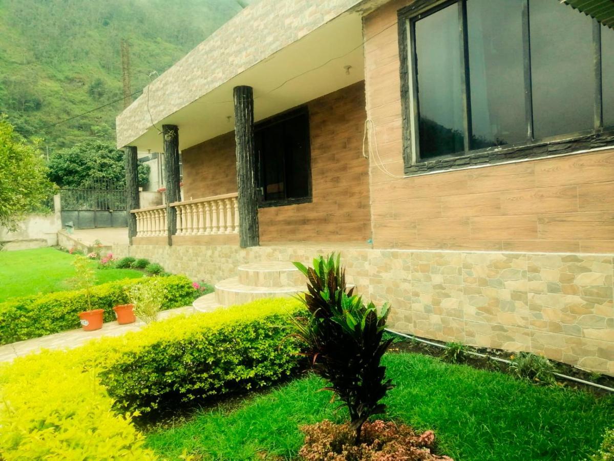 バーニョス Casa La Ponderosaヴィラ エクステリア 写真