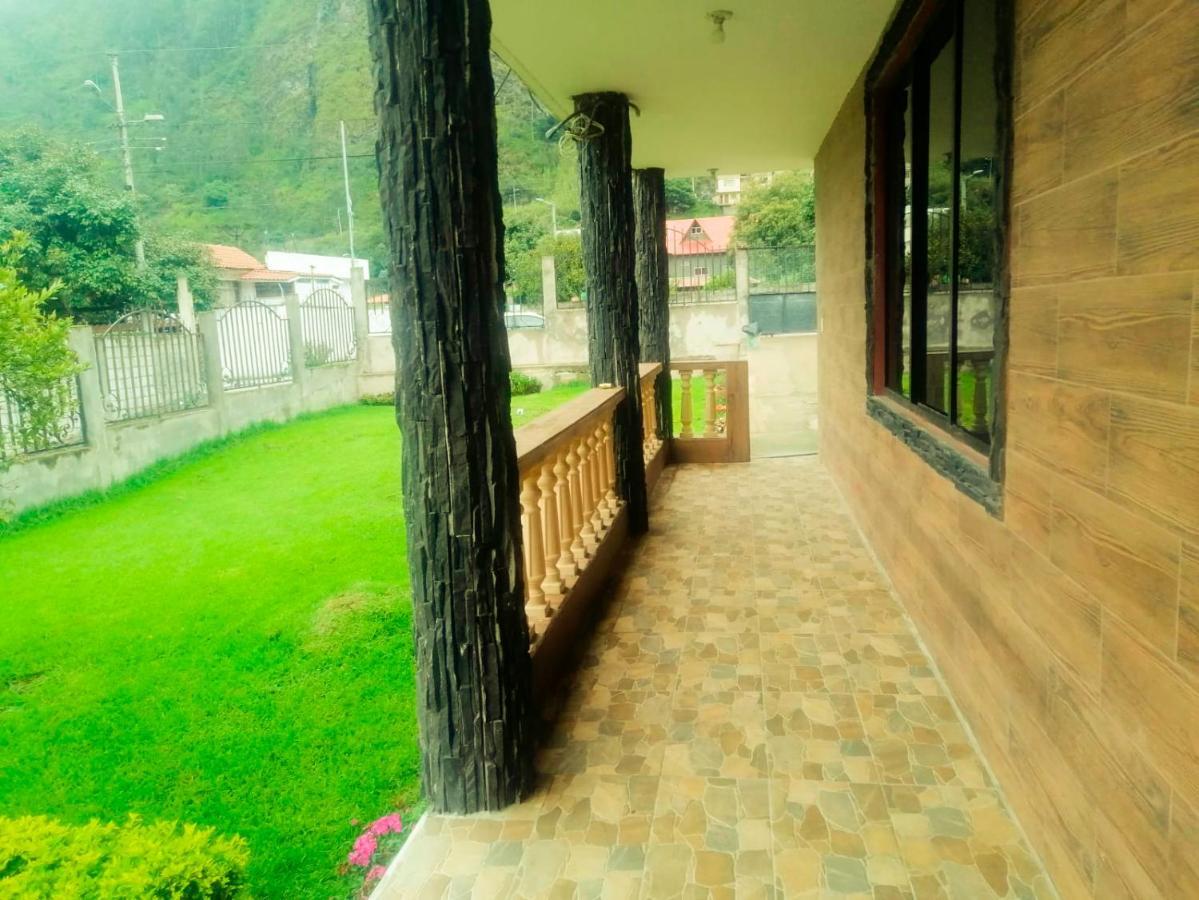バーニョス Casa La Ponderosaヴィラ エクステリア 写真