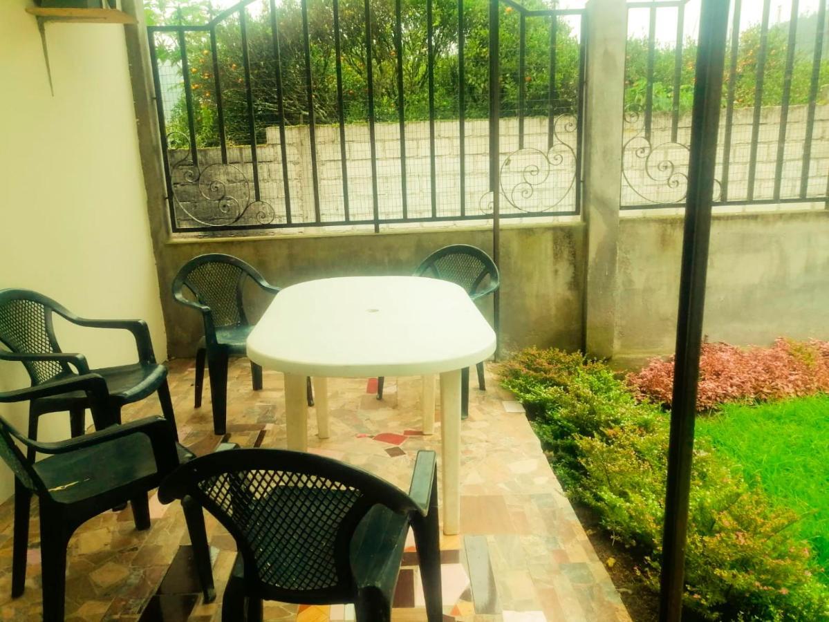 バーニョス Casa La Ponderosaヴィラ エクステリア 写真